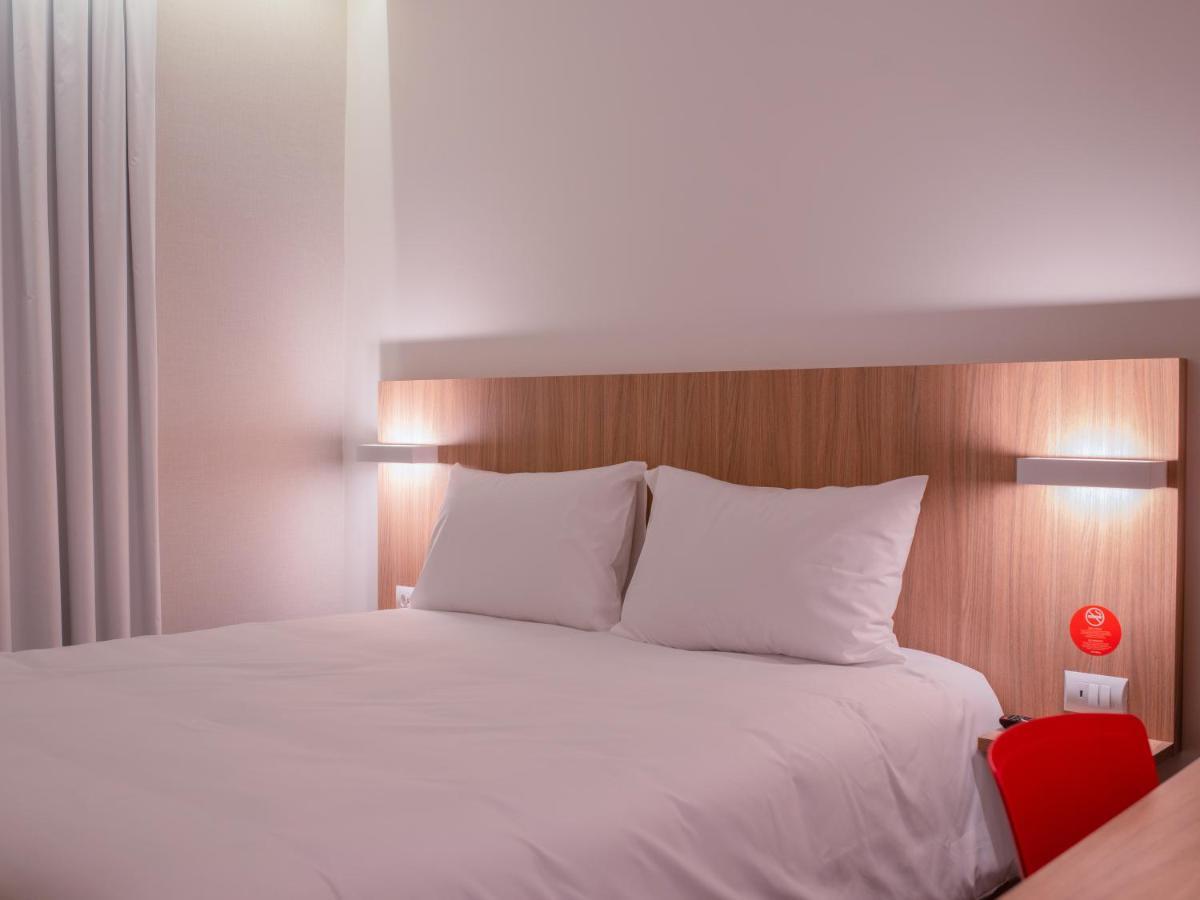 Hotel Moov ปอร์โตอัลเลเกร ภายนอก รูปภาพ