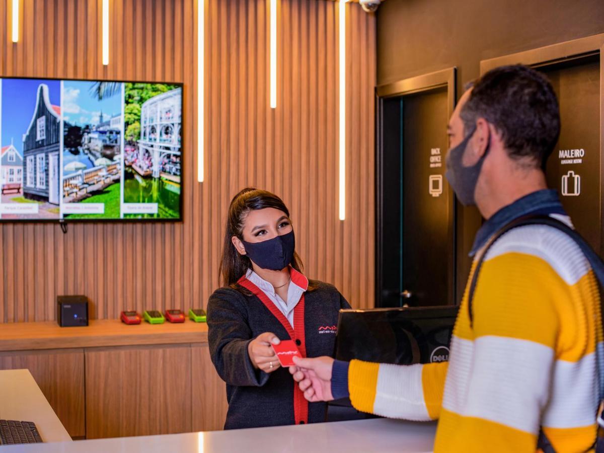 Hotel Moov ปอร์โตอัลเลเกร ภายนอก รูปภาพ