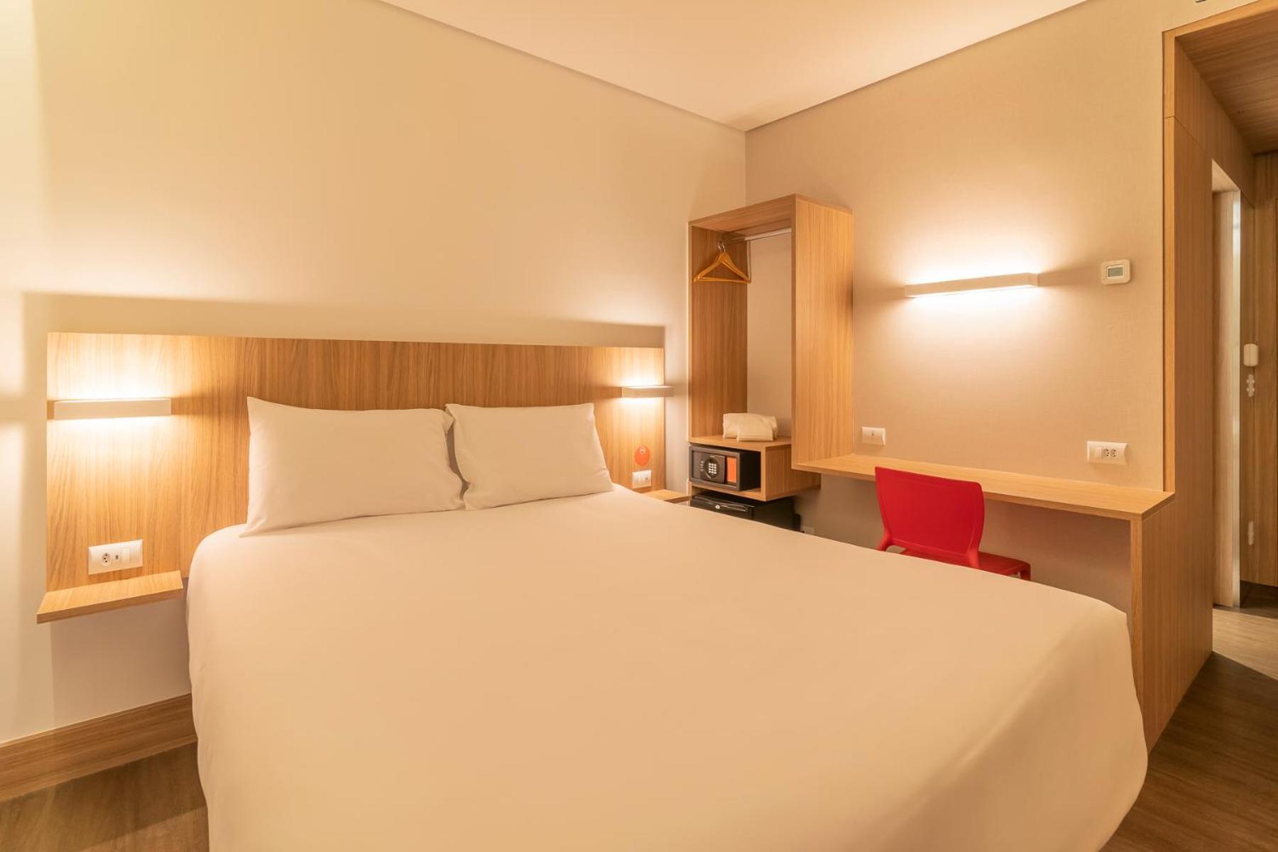 Hotel Moov ปอร์โตอัลเลเกร ภายนอก รูปภาพ