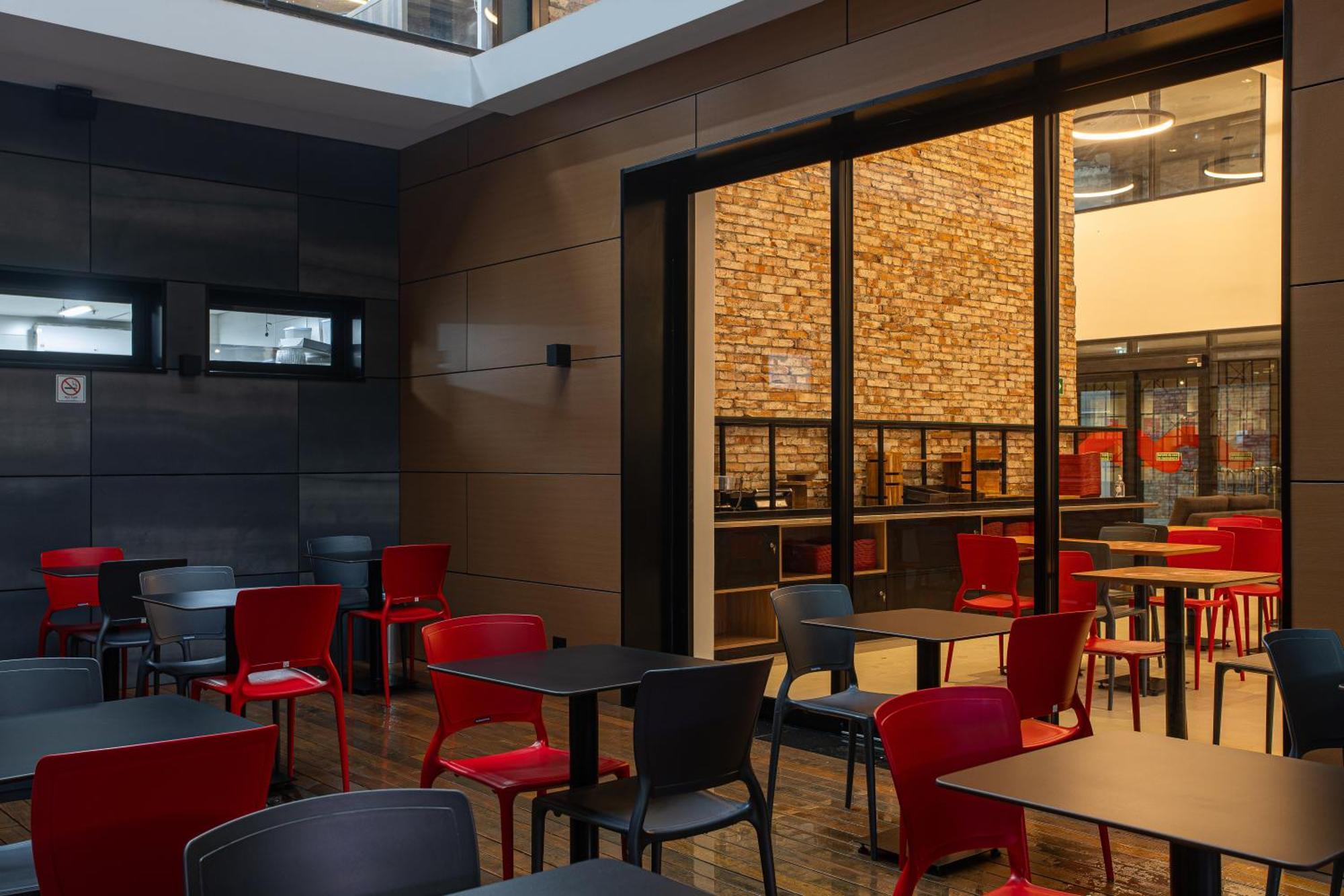 Hotel Moov ปอร์โตอัลเลเกร ภายนอก รูปภาพ